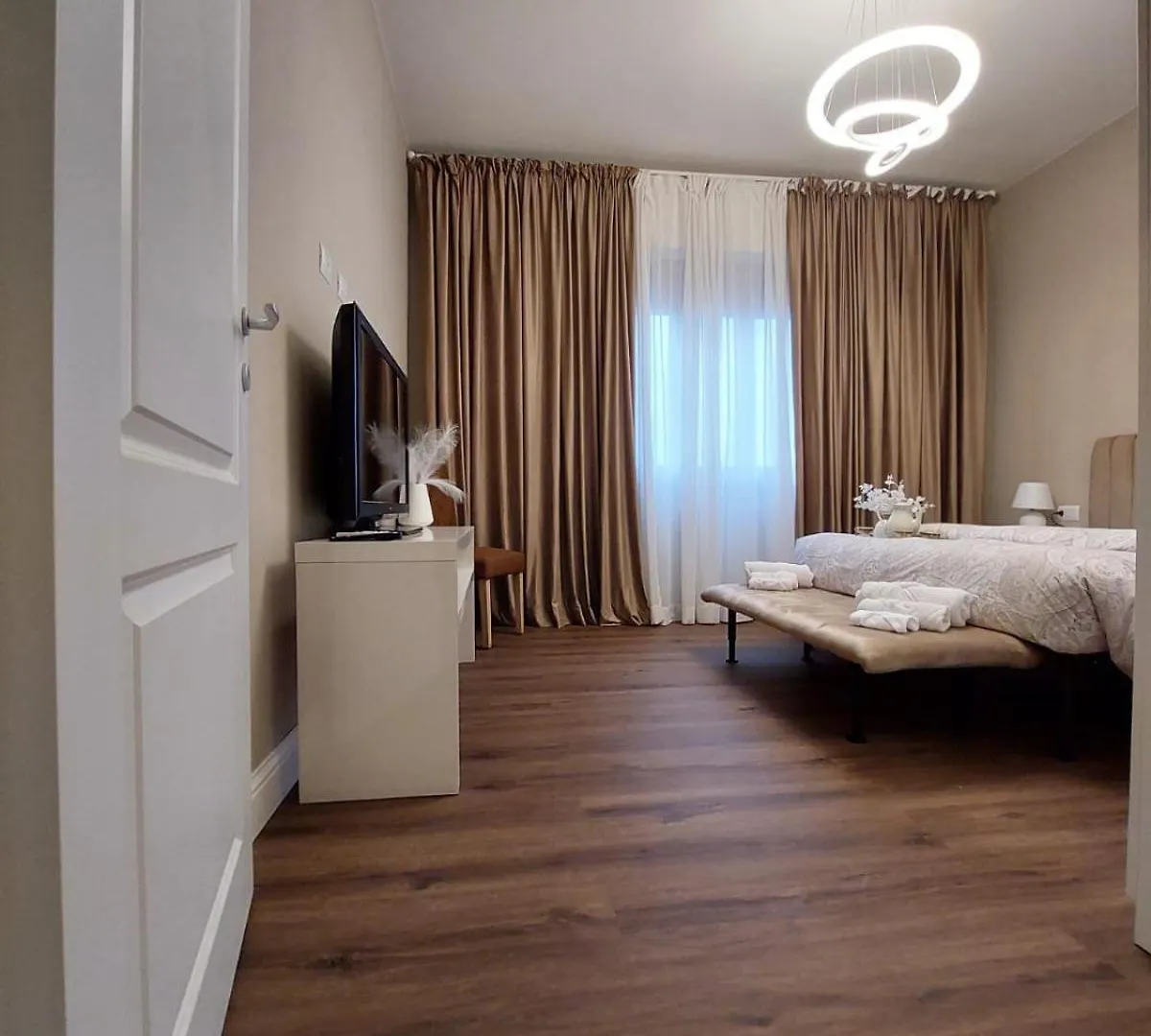 Perlatoscana Montalpero Apartment