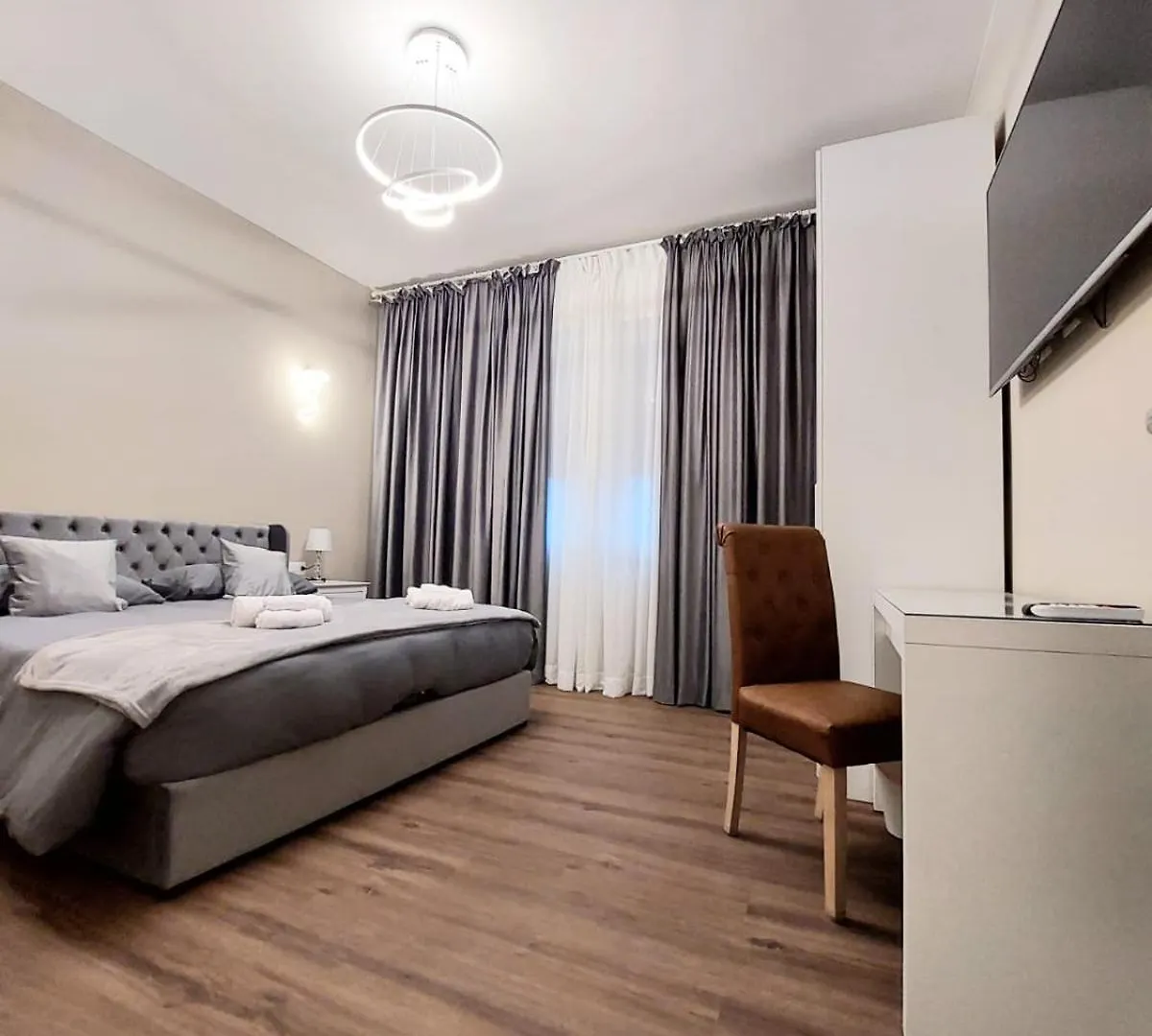 Apartment Perlatoscana Montalpero